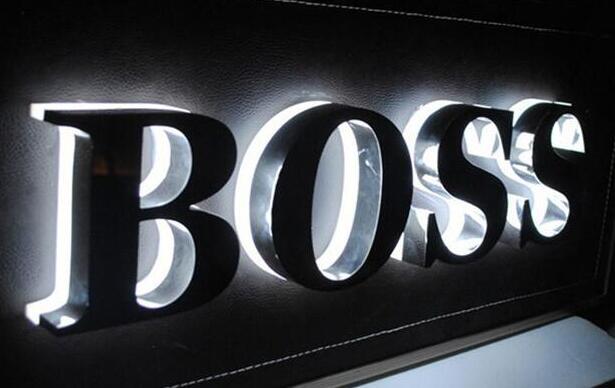 BOSS水晶背發光字